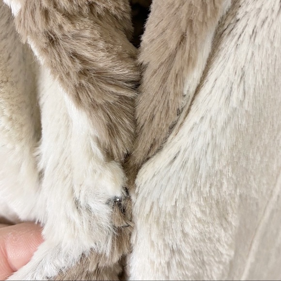 ALFRED DUNNER Reversible Faux Fur First Frost Vest NWT 14 Soft Warm - Picture 12 of 16